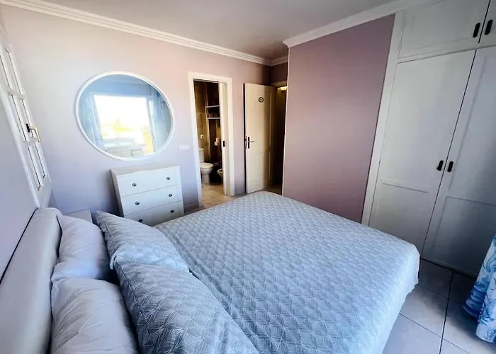 Ocean View With Pools Appartement *