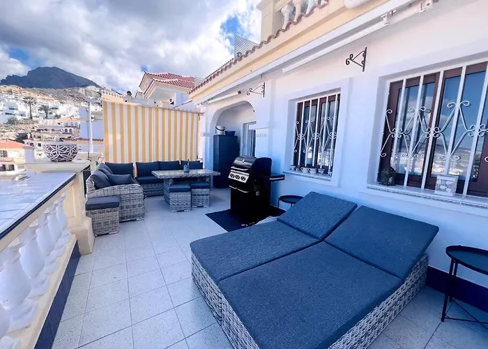 Ocean View With Pools *