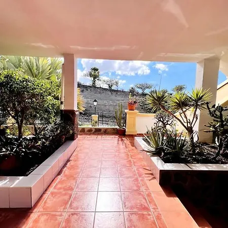 Apartmán Ocean View With Pools