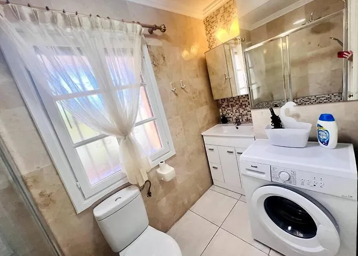 Ocean View With Pools * אדחה